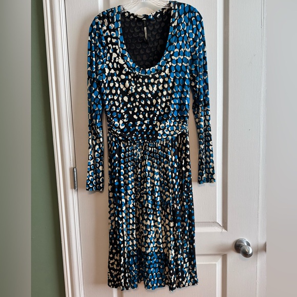 🌺Anthropologie Blue and Black Patterned Long Sleeve Dress - Picture 1 of 4